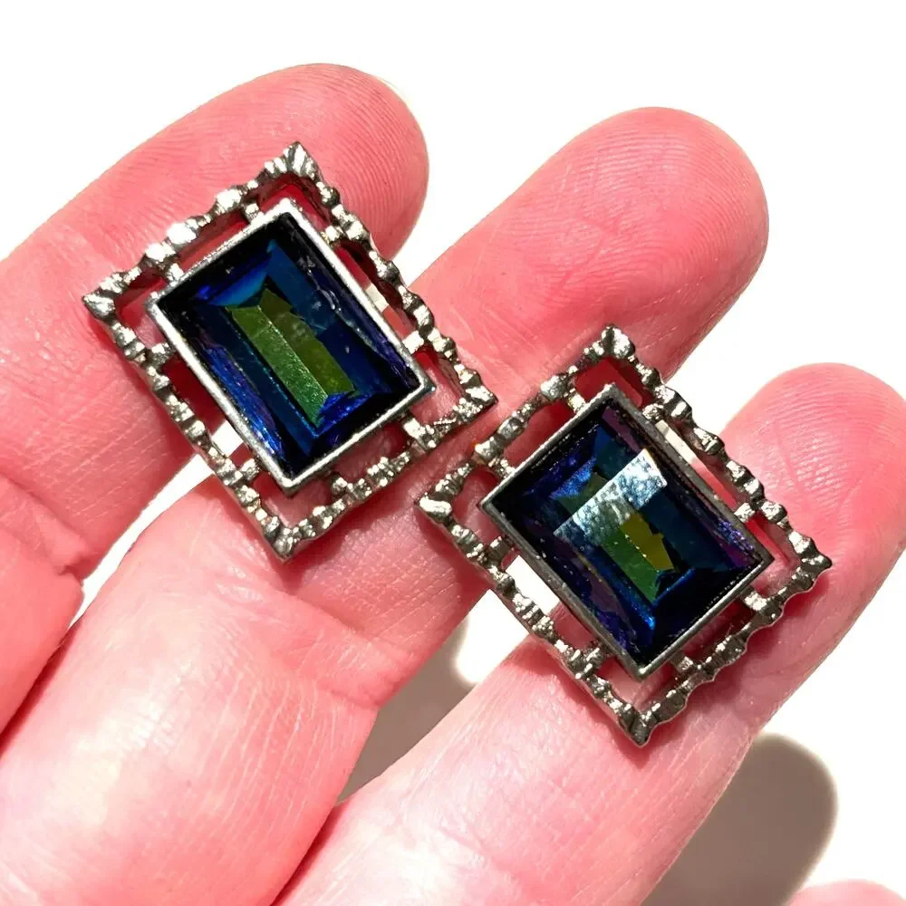 Vintage Mid Century Silver Cufflinks Textured Faceted aqua blue green centers